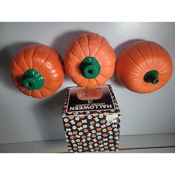 3 Halloween Ceramic Pumpkin Jack-o-lantern Tealite Candle Holder Set Lot - Picture 7 of 8
